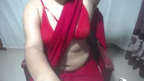 Snapshot of priyonti34 chatting on 03-08-26, 11:52 Priyonti ganguli online show from 03-08-26, 11:52