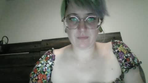 Snapshot of prncsstwinkie chatting on 07-07-26, 05:21 prncsstwinkie online show from 07-07-26, 05:21