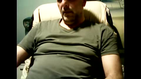 Snapshot of prodpi chatting on 02-16-26, 06:04 ----- online show from 02-16-26, 06:04