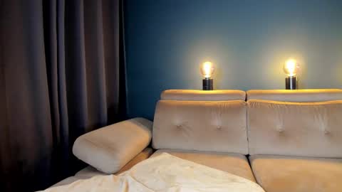 Raven  but you can call me sweetie or honey too  online show from 10-10-25, 05:56