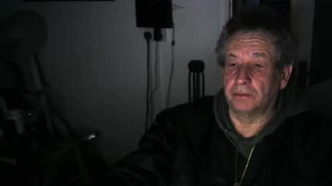 projectorepson online show from 12-31-24, 04:25