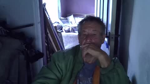 projectorepson online show from 09-09-25, 05:45