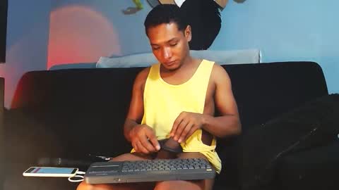Grande y Gruesa online show from 05-31-26, 07:15
