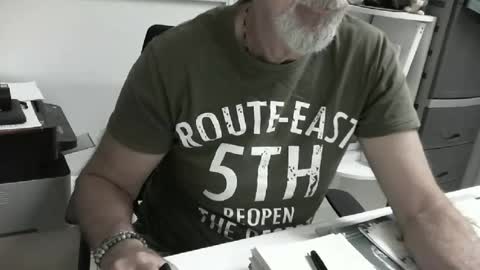 mature hairy guy online show from 07-04-26, 04:57
