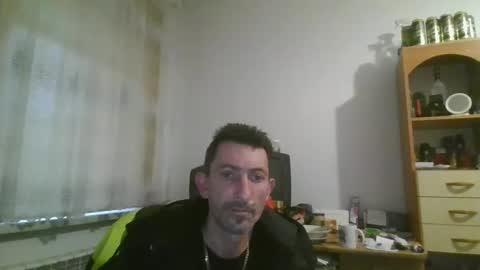 Snapshot of prosexualny chatting on 12-25-24, 02:02 Mariusz online show from 12-25-24, 02:02