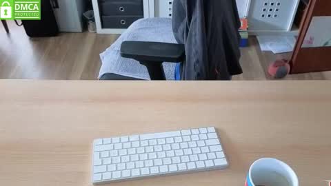 protos2025 online show from 10-13-25, 08:47