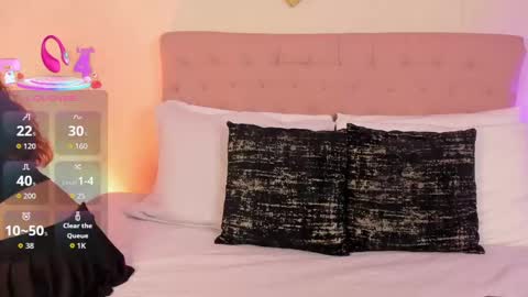 Pretty Moon online show from 09-24-25, 12:08