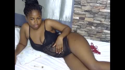 prretyface online show from 05-19-26, 03:13