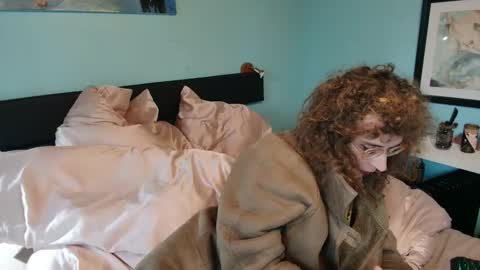 prxscillia_tx online show from 09-19-25, 05:53