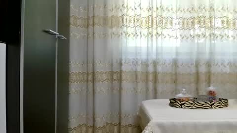 Snapshot of pryncess_sweety chatting on 06-27-26, 11:04 Pryncess sweety online show from 06-27-26, 11:04