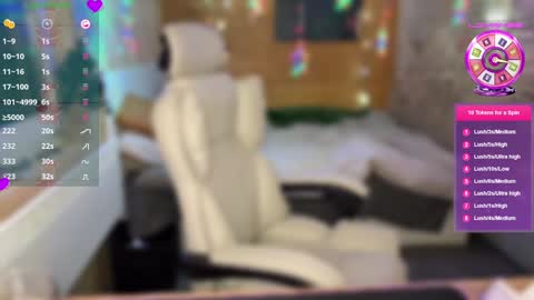 Queen of Pain online show from 01-02-25, 01:40