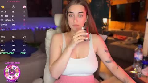 Queen of Pain online show from 10-05-25, 05:17