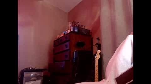 Sk8wave online show from 11-13-25, 09:52