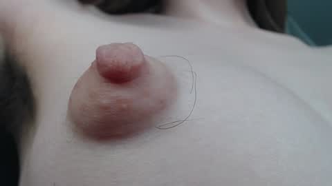 Snapshot of psychegirl chatting on 12-20-24, 07:39 psychegirl online show from 12-20-24, 07:39