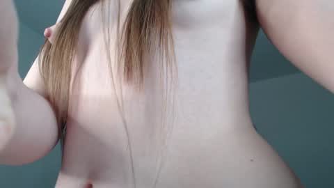 Snapshot of psychegirl chatting on 01-08-25, 04:22 psychegirl online show from 01-08-25, 04:22