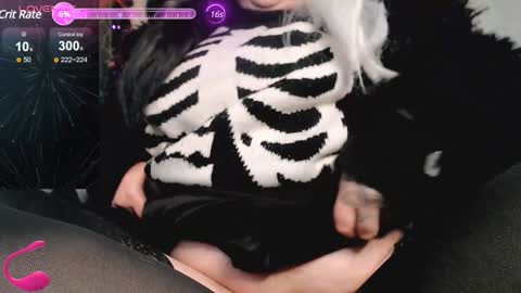 OlivePsy online show from 12-29-24, 10:03