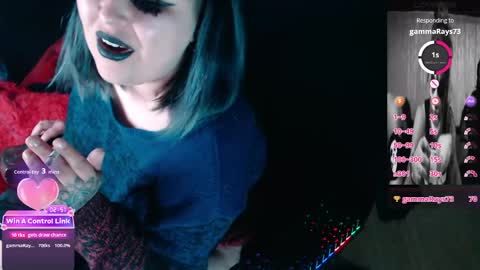 Snapshot of psychobitch69 chatting on 05-02-26, 02:55 OlivePsy online show from 05-02-26, 02:55