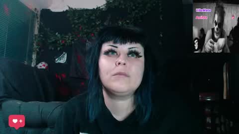 Snapshot of psychobitch69 chatting on 05-12-26, 09:12 OlivePsy online show from 05-12-26, 09:12