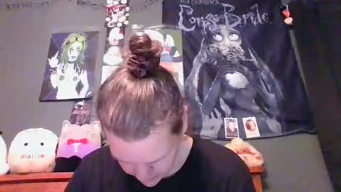 Snapshot of psycholette chatting on 12-20-25, 12:51 ThickLetteSweetheart online show from 12-20-25, 12:51