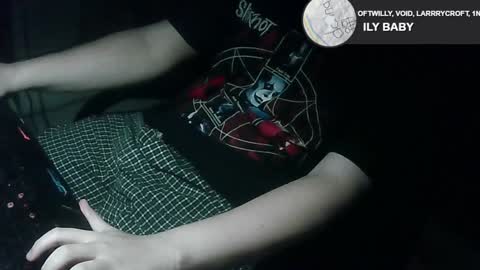 Snapshot of pt35l chatting on 12-15-24, 04:51 your mysterious man online show from 12-15-24, 04:51