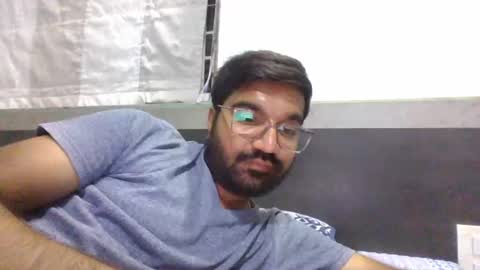 Snapshot of ptl1711 chatting on 01-03-25, 04:48 ptl1711 online show from 01-03-25, 04:48