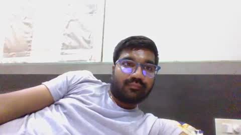 Snapshot of ptl1711 chatting on 09-18-25, 12:18 ptl1711 online show from 09-18-25, 12:18