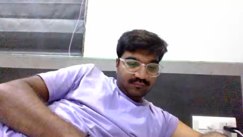 Snapshot of ptl1711 chatting on 07-08-26, 06:01 ptl1711 online show from 07-08-26, 06:01