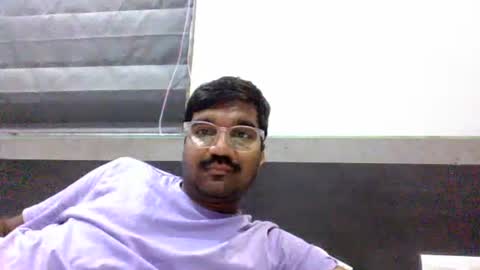 Snapshot of ptl1711 chatting on 07-10-26, 04:17 ptl1711 online show from 07-10-26, 04:17