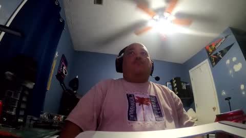 Snapshot of puertorican_dj chatting on 02-23-26, 02:53 Puerto Rican DJ online show from 02-23-26, 02:53