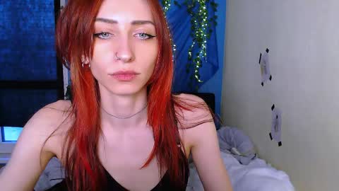 EsteticHouse online show from 04-12-26, 04:23