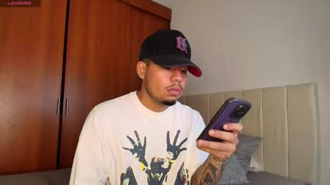 Snapshot of pull_bershh chatting on 03-10-26, 06:07 pull_bershh online show from 03-10-26, 06:07