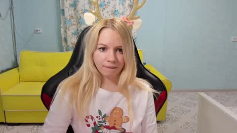 Snapshot of puma4ka chatting on 12-26-24, 02:44 Victoria online show from 12-26-24, 02:44
