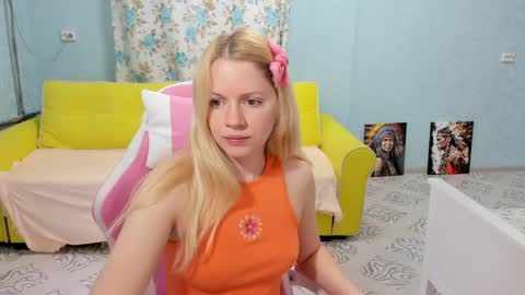 Victoria online show from 04-06-26, 02:09