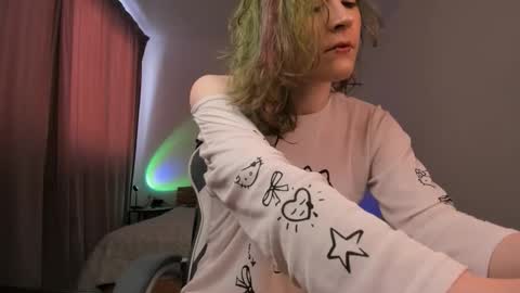 Snapshot of pumbazaebumba chatting on 02-28-26, 09:54 Alisa lack of vitamin D online show from 02-28-26, 09:54