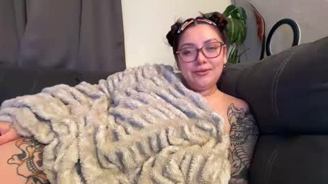 Pumpkin bunny online show from 03-24-26, 04:39