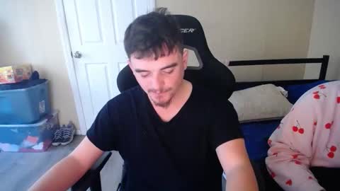 Snapshot of pumpkin_smash69 chatting on 11-15-25, 04:47 pumpkin_smash69 online show from 11-15-25, 04:47