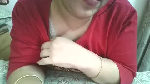 Snapshot of punjabimilf chatting on 11-12-25, 05:02 nutella online show from 11-12-25, 05:02