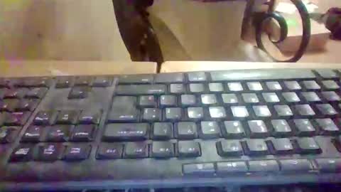 Snapshot of pup_y chatting on 01-05-26, 05:27 pup_y online show from 01-05-26, 05:27