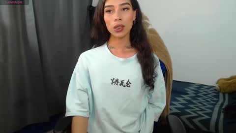 Snapshot of pupi_wolf chatting on 01-15-26, 08:01 Cris online show from 01-15-26, 08:01