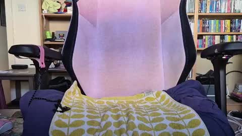 Snapshot of puppybear69 chatting on 05-25-26, 06:03 puppybear69 online show from 05-25-26, 06:03