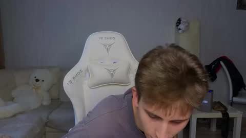 Jesse online show from 09-15-25, 04:01