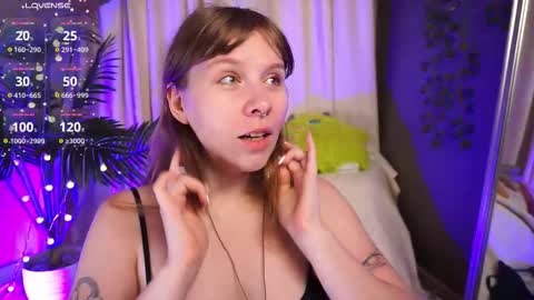 constant schedule Wednesday  Friday  Saturday  Sunday  The Rosemarie online show from 09-21-25, 05:42