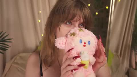 constant schedule Wednesday  Friday  Saturday  Sunday  The Rosemarie online show from 10-25-25, 06:10