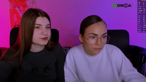 Snapshot of pure_radiance chatting on 12-03-25, 09:51 Ask me3 online show from 12-03-25, 09:51