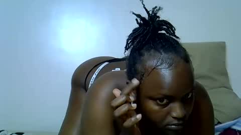 Snapshot of pure_seductive chatting on 06-11-26, 12:25 pure_seductive online show from 06-11-26, 12:25