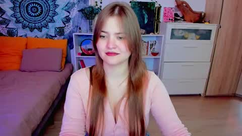 Snapshot of purehanna chatting on 12-05-25, 02:58 Miss Hanna online show from 12-05-25, 02:58