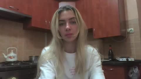 Snapshot of purelust_naomi chatting on 11-05-25, 04:51 purelust_naomi online show from 11-05-25, 04:51