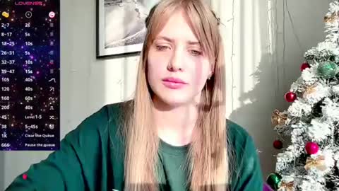 Snapshot of puremiraclealis chatting on 12-27-24, 11:39 Alicia online show from 12-27-24, 11:39