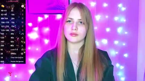 Snapshot of puremiraclealis chatting on 01-21-25, 07:17 Alicia online show from 01-21-25, 07:17