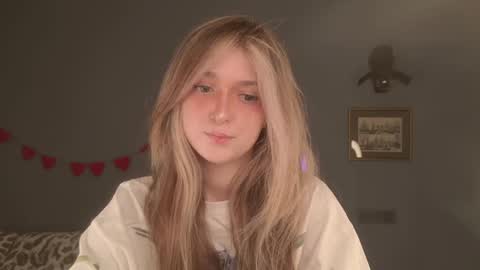 Bella online show from 04-03-26, 05:38